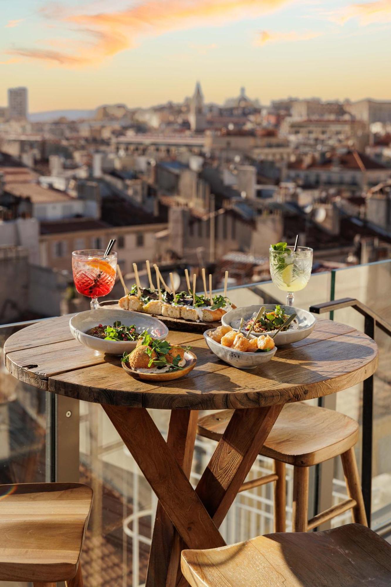 Grand T1 - Vieux-port - Salle De Sport&rooftop
